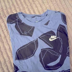 Boys nike t shirt